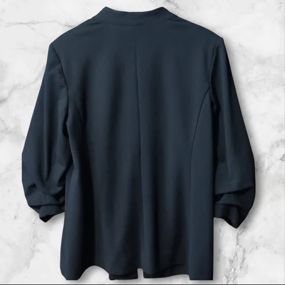 NYCC Women's Elegant Black Blazer - Picture 3 of 5